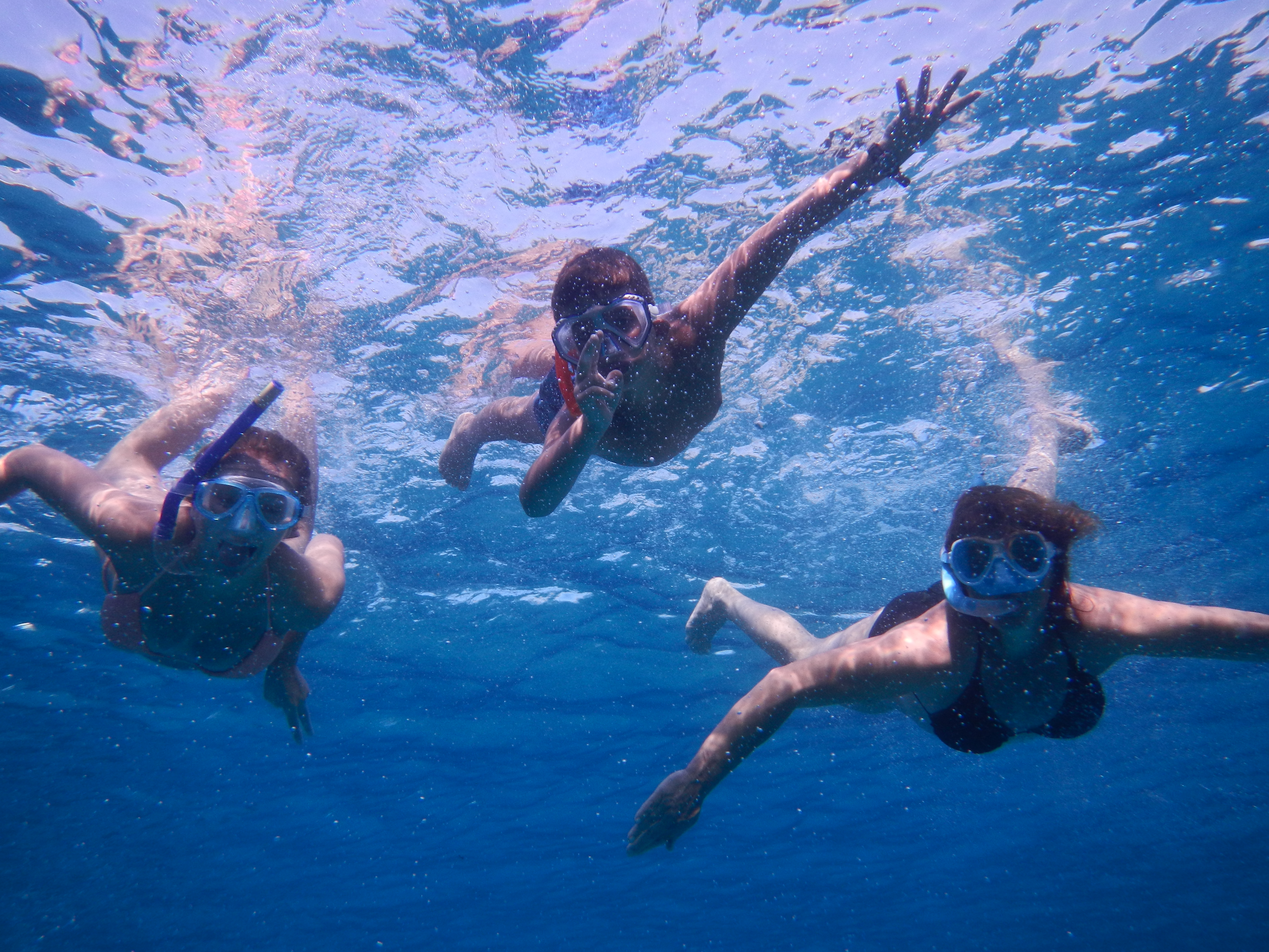 Scopri di più sull'articolo Gommone e snorkeling tra Chia, Tuerredda e Malfatano